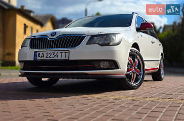 Универсал Skoda Superb 2013 в 
