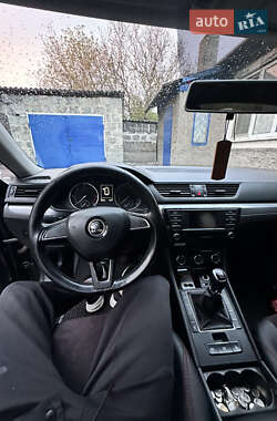 Ліфтбек Skoda Superb 2016 в 