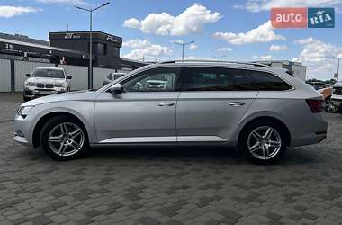 Універсал Skoda Superb 2018 в 