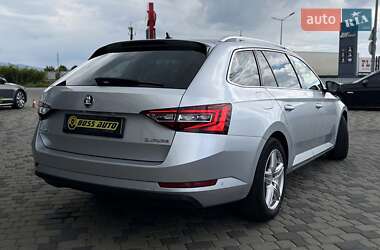 Універсал Skoda Superb 2018 в 