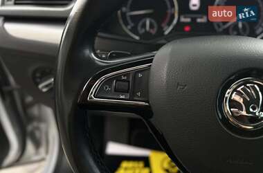 Універсал Skoda Superb 2018 в 