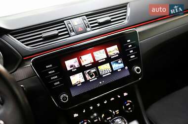 Ліфтбек Skoda Superb 2021 в 