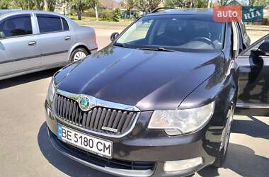 Універсал Skoda Superb 2011 в 