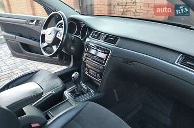 Універсал Skoda Superb 2011 в 
