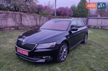 Универсал Skoda Superb 2018 в 
