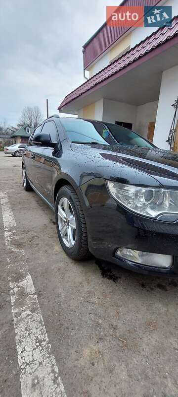 Универсал Skoda Superb 2010 в 