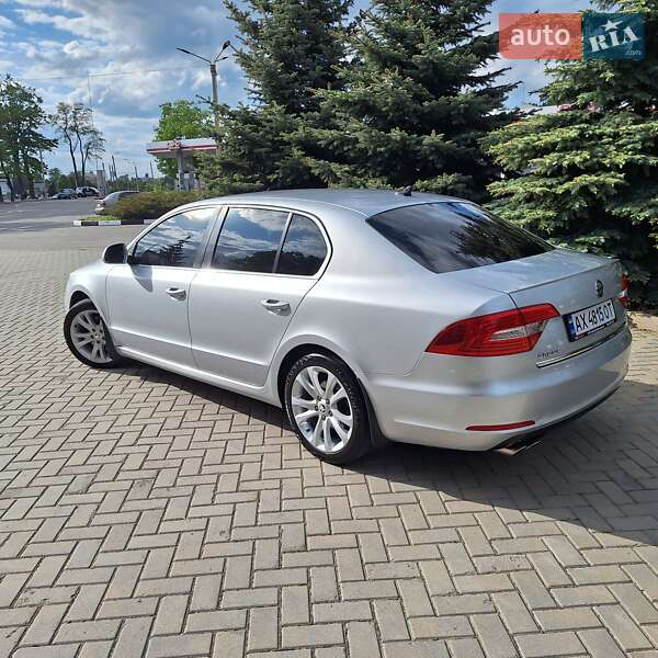 Лифтбек Skoda Superb 2013 в Харькове
