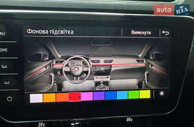 Ліфтбек Skoda Superb 2019 в 