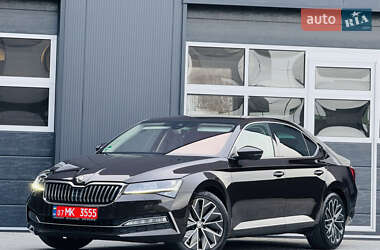 Ліфтбек Skoda Superb 2020 в 