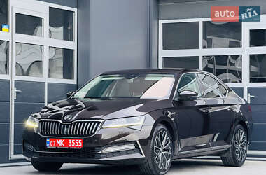 Ліфтбек Skoda Superb 2020 в 