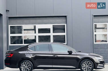 Ліфтбек Skoda Superb 2020 в 