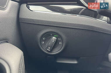Ліфтбек Skoda Superb 2020 в 