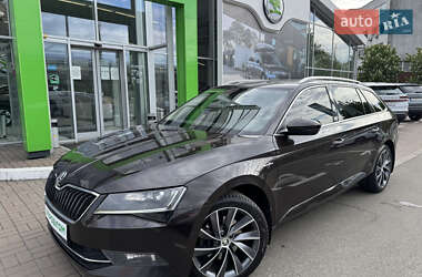 Универсал Skoda Superb 2016 в 