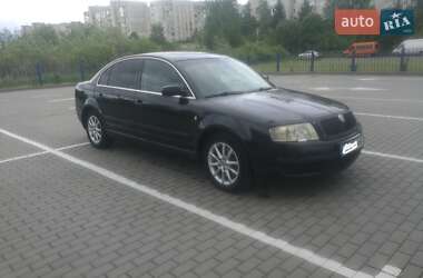 Лифтбек Skoda Superb 2006 в 