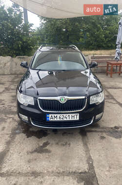 Универсал Skoda Superb 2011 в 