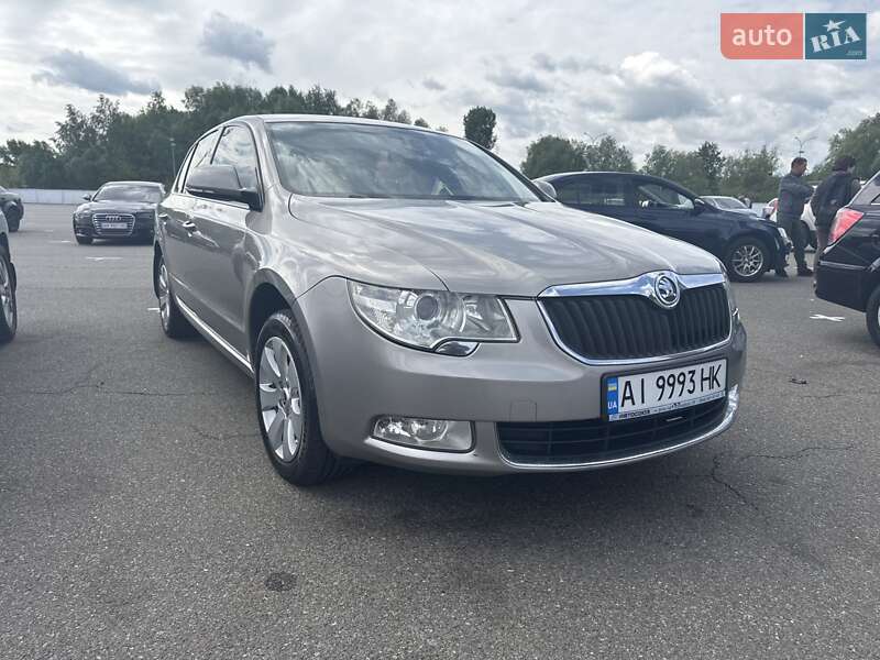 Ліфтбек Skoda Superb 2010 в Броварах