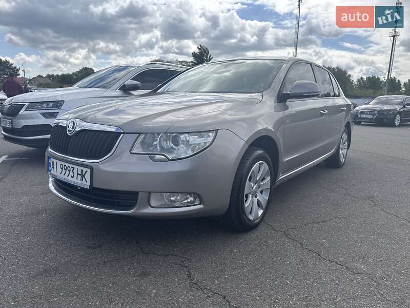 Ліфтбек Skoda Superb 2010 в Броварах