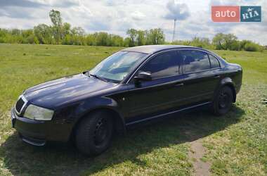 Лифтбек Skoda Superb 2004 в 