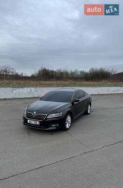 Ліфтбек Skoda Superb 2017 в 