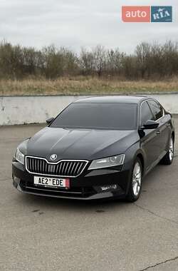 Ліфтбек Skoda Superb 2017 в 