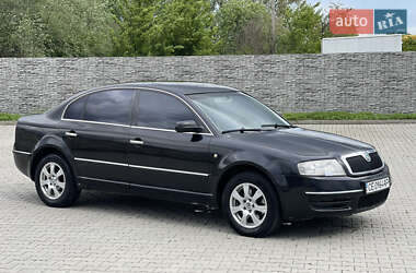 Лифтбек Skoda Superb 2003 в 