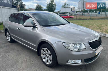 Ліфтбек Skoda Superb 2010 в Києві