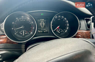 Лифтбек Skoda Superb 2009 в 