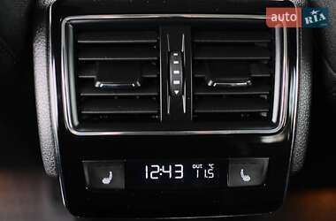 Універсал Skoda Superb 2017 в 