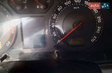 Ліфтбек Skoda Superb 2002 в 
