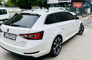 Универсал Skoda Superb 2019 в 