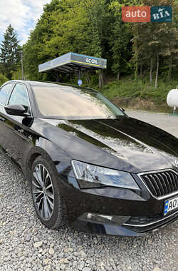Універсал Skoda Superb 2016 в 