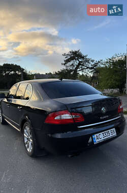 Лифтбек Skoda Superb 2010 в 
