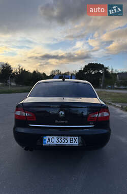 Лифтбек Skoda Superb 2010 в 