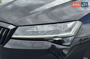Ліфтбек Skoda Superb 2019 в 