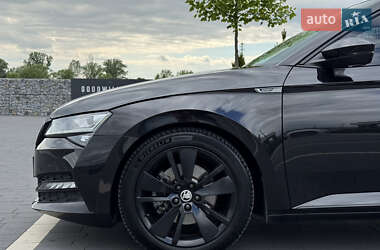 Ліфтбек Skoda Superb 2019 в 