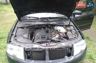 Лифтбек Skoda Superb 2004 в 