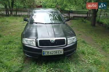 Ліфтбек Skoda Superb 2004 в Глухові