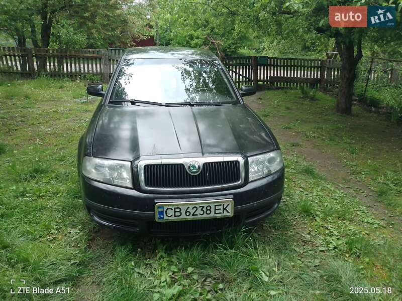Skoda Superb 2004