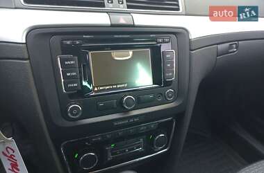 Універсал Skoda Superb 2012 в 