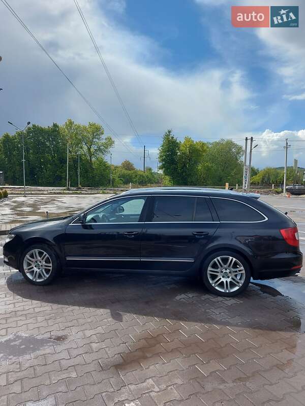 Універсал Skoda Superb 2012 в Львові
