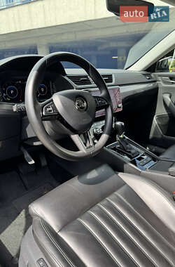 Лифтбек Skoda Superb 2018 в 