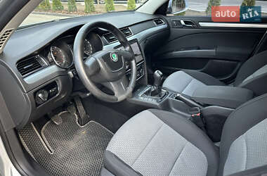 Лифтбек Skoda Superb 2008 в 