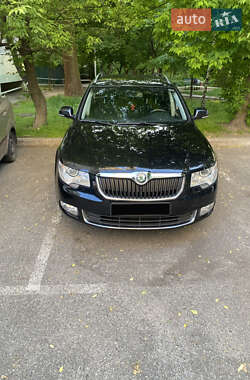 Універсал Skoda Superb 2010 в 
