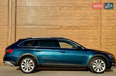 Универсал Skoda Superb 2022 в 