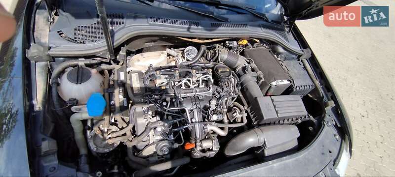 Универсал Skoda Superb 2011 в Сарнах