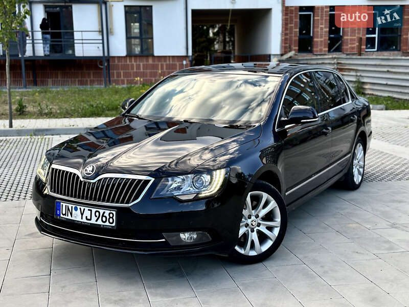 Лифтбек Skoda Superb 2014 в Львове