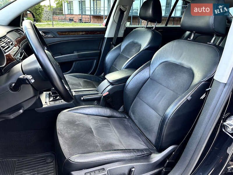 Лифтбек Skoda Superb 2014 в Львове