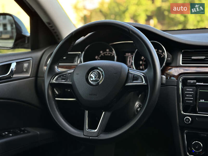 Лифтбек Skoda Superb 2014 в Львове