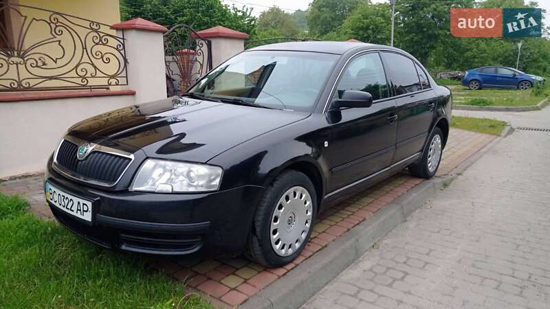 Skoda Superb 2006