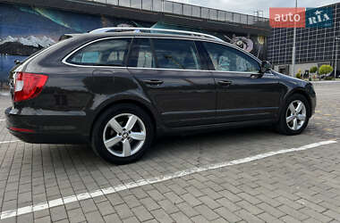 Универсал Skoda Superb 2010 в 